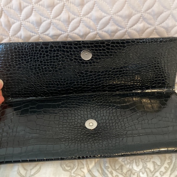 Black Laila Rowe clutch - Picture 2 of 4